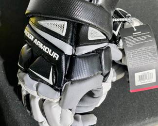 New Under Arnour gloves with tags on
