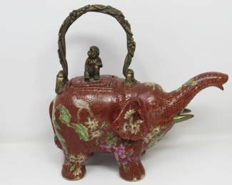 Lucky Elephant Tea pot
