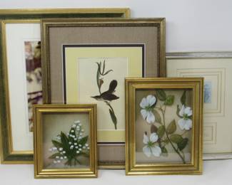 details and measurements in auction gallery