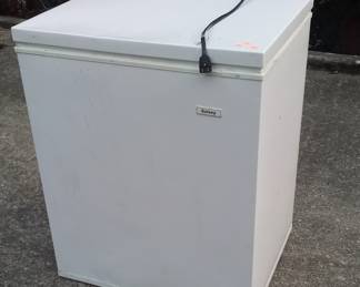 small freezer - works