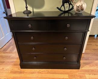 5-drawer dresser 50" w x 20" d x 42" t