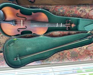 Vintage violin