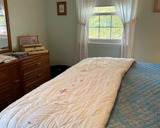 King bedspread and 2 sets of matching curtains