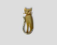 Fine 14K Yellow Gold Diamond Figural Cat Brooch
