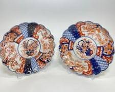 Antique Japanese Imari porcelain scalloped edge plates

