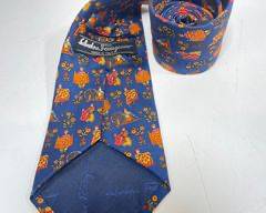 Salvator Ferragamo Italian Authentic Mens Tie
