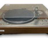 Pioneer Direct Drive Full Automatic Turntable Model: PL-530 w/ A Audio Technica Needle Cartridge
