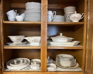 “Rosenthal Maria” Set of China