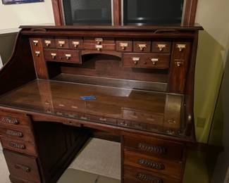 Rolltop Desk (top & bottom are separated for moving)