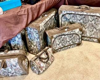 FRENCH LUGGAGE COMPANY FLORAL LUGGAGE.