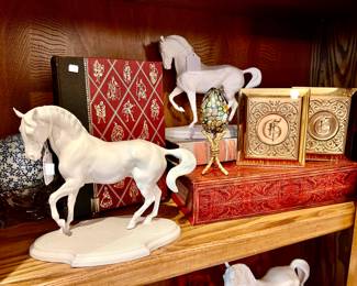 HORSES BY PAMELA DU BOULAY.  THE BOOKENDS ARE HEAVY AND BEAUTIFULLY MADE.  LUCKY IF YOU ARE A "G" OR A "B".