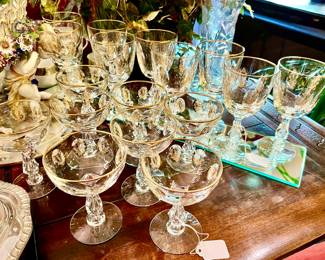 TIFFIN FRANSISCAN "PALAIS" CRYSTAL GLASSES.