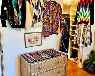 MEN'S CLOSET WITH SWEATERS BY ST. CROIX, "COOGIE" STYLE.  NIKE, ADIDAS, RALPH LAUREN, BRIONI, ZEGNA, ETC.  MED-XL.