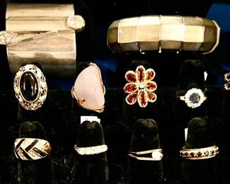 GOOLD AND STERLING!  14K GOLD, PEARL, AND FULL CUT DIAMOND RING.  