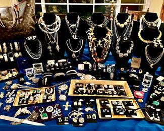 SO MUCH JEWELRY!  REMOVED DAILY!  SECURITY ON PREMISES!