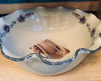 Home and Garden Serving Bowls.