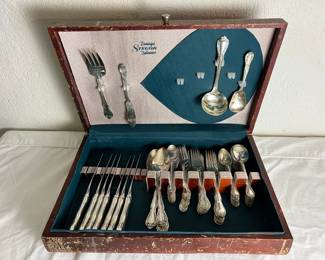 Stegor Tableware In Case