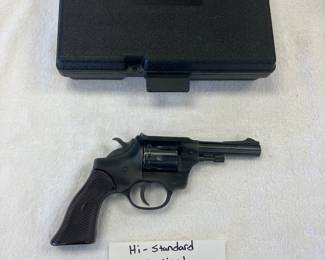 Hi-Standard Sentinel 9-Shot .22 CAL