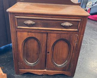 Victorian Washstand