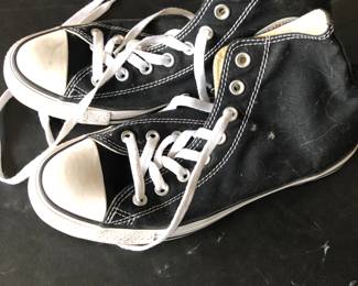 Converse hi tops 9.5
