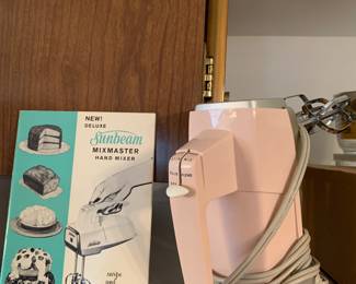 Mid century pink sunbeam mixer