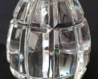 Lead Crystal Faceted Cut Egg