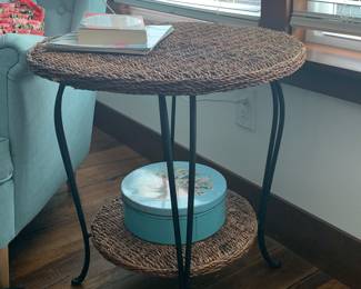 round end table