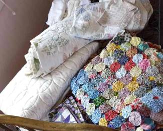 Quilts And Linens