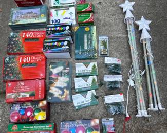 Light The Holidays Up - NEW Festive Christmas Lights - Looney Tunes