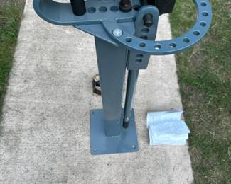 Central Machinery Compact Bender Floor - Model 38470