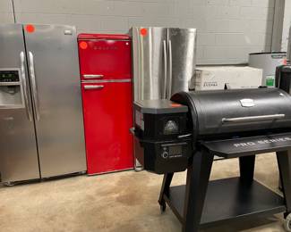 Refrigerators, Sinks, Water Heaters and BBQ Grills Orlando Auction