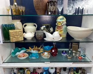 Pottery, Art glass and Royal Doulton Crystal Orlando Auction