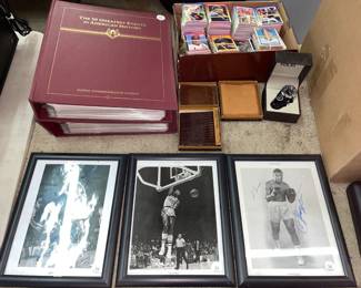 Signed Celebrity Pictures, Trading Card and stamps