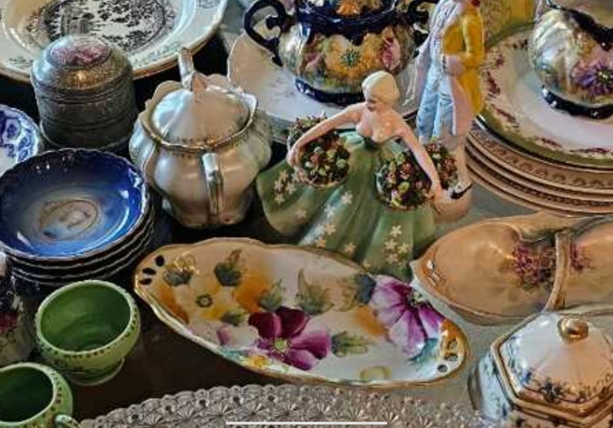 Mesa Estate Sale/ One day only! PRICED TO SELL! starts on 9/30/2023