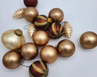 VINTAGE BROWN ORNAMENTS