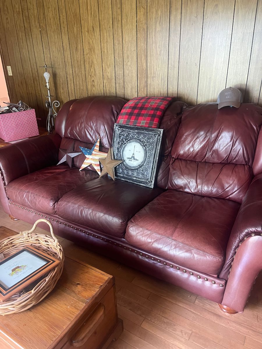Tillison bend estate sale in Gadsden, AL starts on 9/21/2023