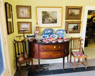 Several nice pieces of art to choose from.