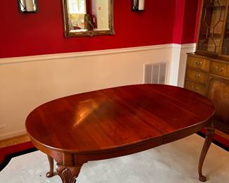 Queen Anne Style Dining Table (64"L x 42"W x 30"H w/ 2 leaves 15"L each)