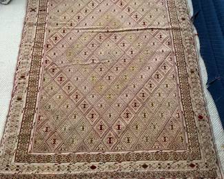 Handmade Turkish Rug (60"W x 80"L)