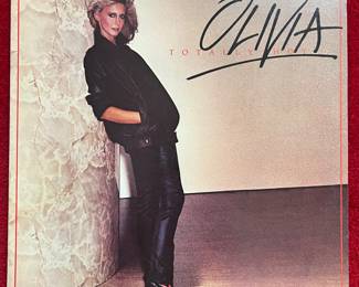 Oliva Newton John "Totally Hot" 