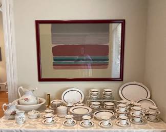 Royal Doulton English Fine Bone China “Harlow” Dish Set