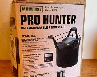 Moultrie Pro Hunter Programmable Feeder Kit