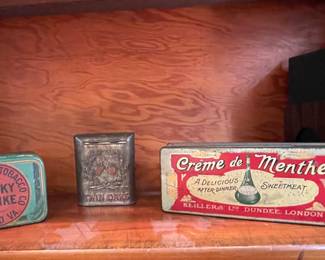 Old Tins-Lucky Strike, Crème de Menthe, & Twin Oaks Mixture