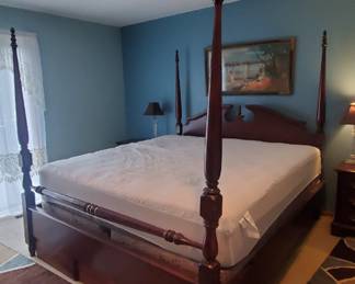 Amish Rosemary 4 Post Bed Frame with Mattress