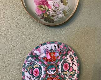 Rose Medallion Hand-Painted Collectible Plate Decor - Made in Hong Kong