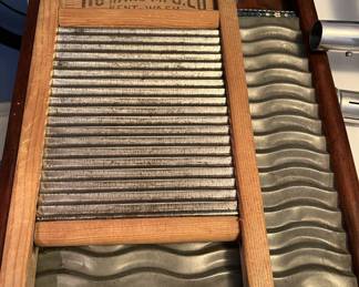 The Daisy Washboard Made by Howard MFG