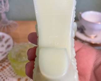 Boyd Glass Milk Glass Daisy & Button Shoe