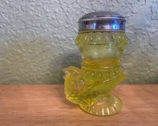 Yellow Vaseline Glass Chicken Themed Spice Shaker