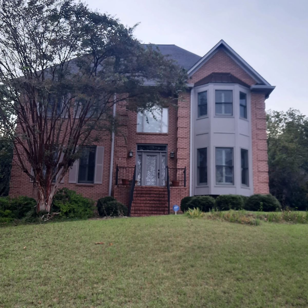 Estate Sale in Brook Highlands in Birmingham, AL starts on 9/29/2023