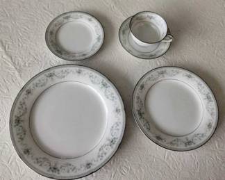 Noritake “Colburn” fine china